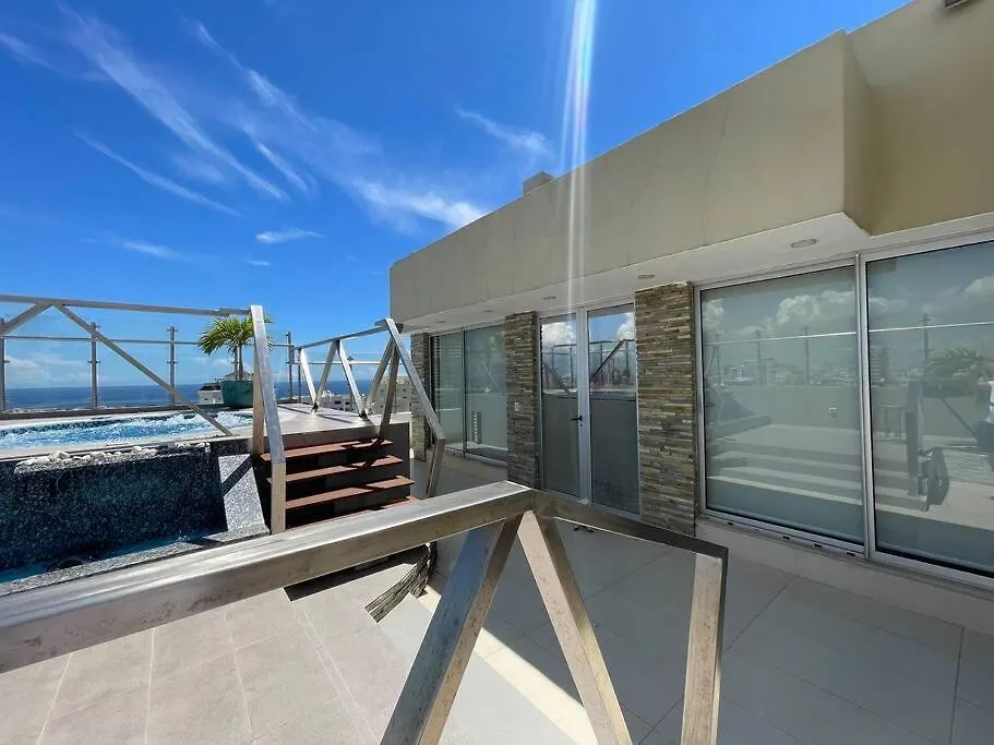 Extravagant High Rise Bachelor Ph Private Jacuzzi Apartman Santo Domingo